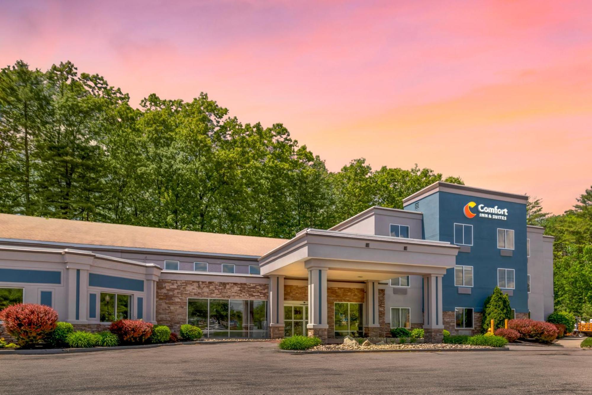 Comfort Inn & Suites Saratoga Springs Exterior foto