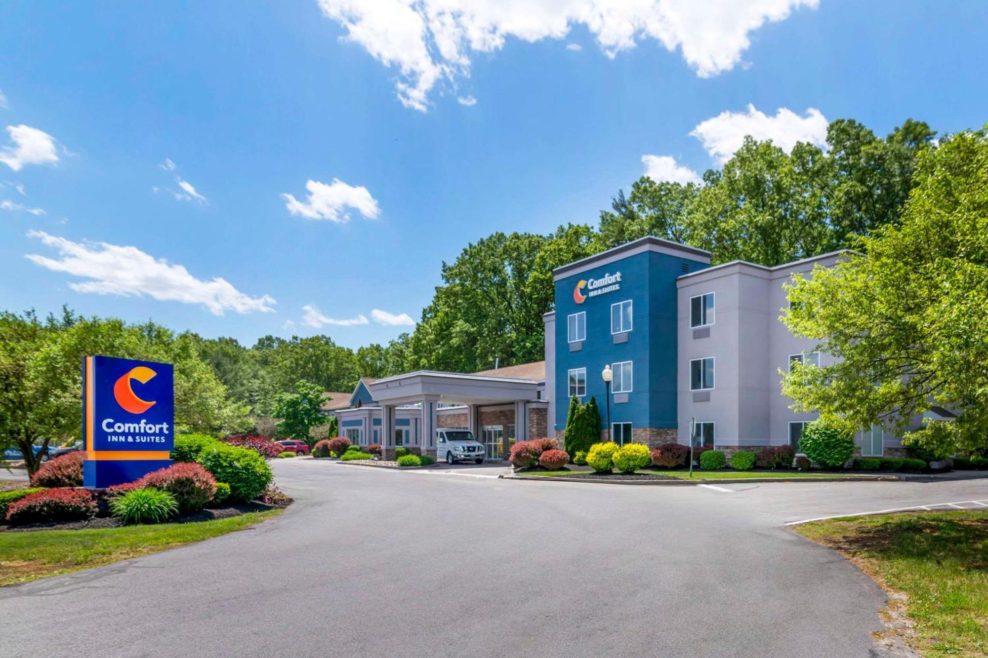 Comfort Inn & Suites Saratoga Springs Exterior foto